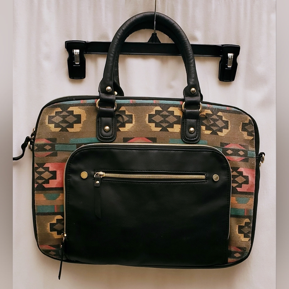 Steve Madden Laptop Messenger Bag Multicolor Tribal Black Faux Leather